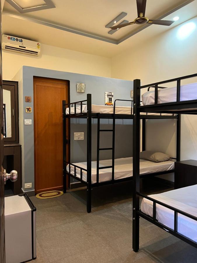 The Peace Poshtel Hotel 2*